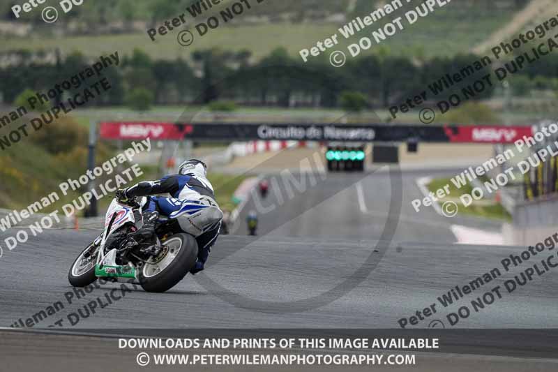 cadwell no limits trackday;cadwell park;cadwell park photographs;cadwell trackday photographs;enduro digital images;event digital images;eventdigitalimages;navarra;no limits trackdays;peter wileman photography;racing digital images;trackday digital images;trackday photos